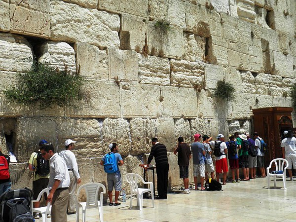 Western Wall-men's section-prayer