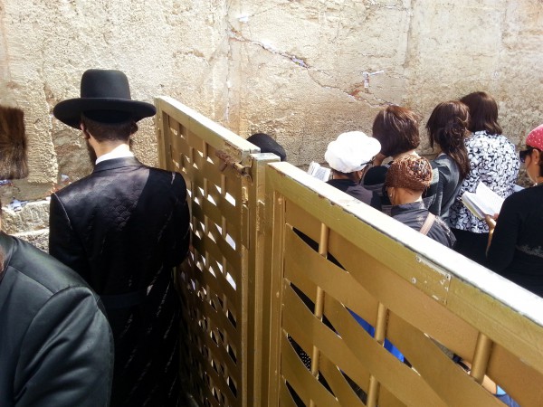 men-women-Western-Wall