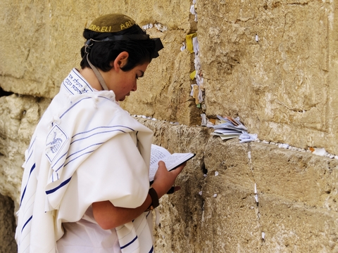 teenager-Western (Wailing) Wall-Jerusalem