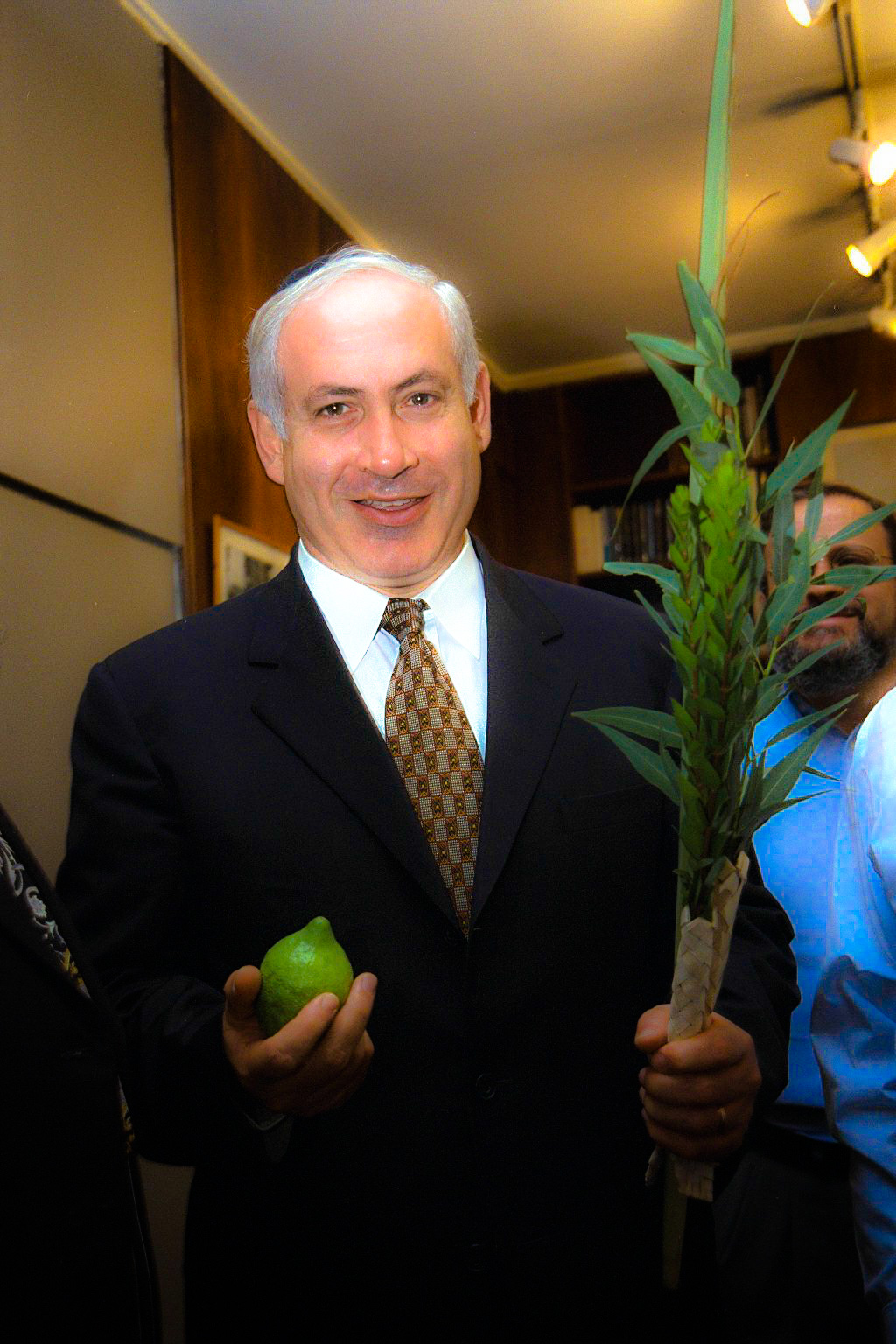 Government Press Office-GPO--Benjamin Netanyahu-lulav-etrog-Sukkot