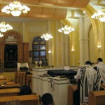 Jewish prayer-Ukraine synagogue