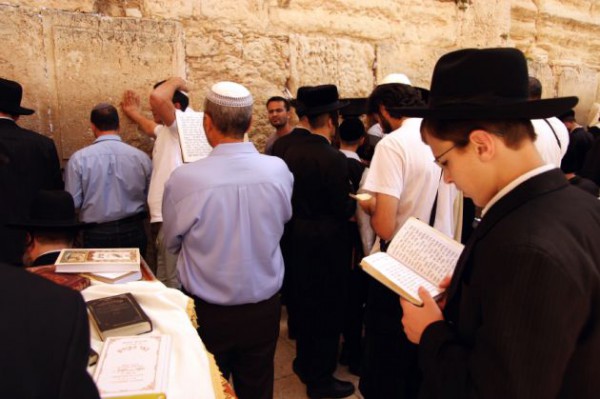 prayer-Western-Wall