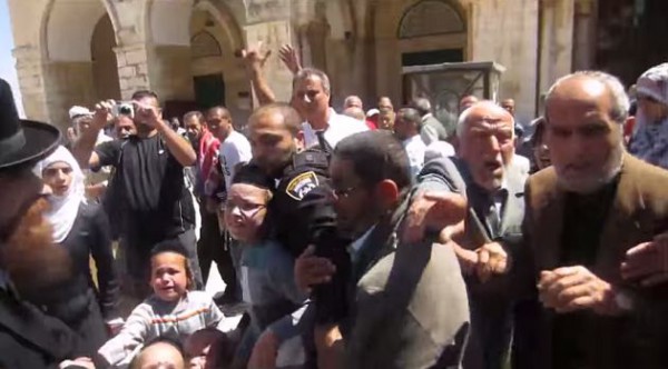 Temple Mount-assault-children-capture