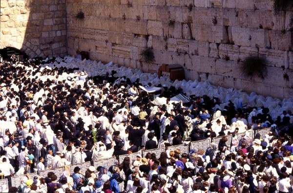 Western Wall-Sukkot-Priestly Blessing