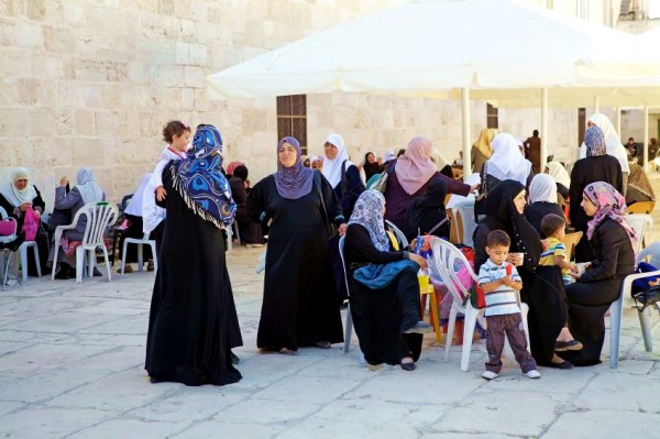 Muslim women and children on the Temple Mount