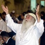 Yom Kippur raise hands