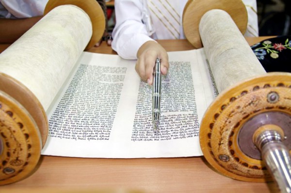 Torah scroll-yad