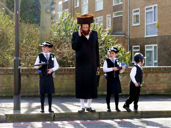 Jewish children in London dress for Purim