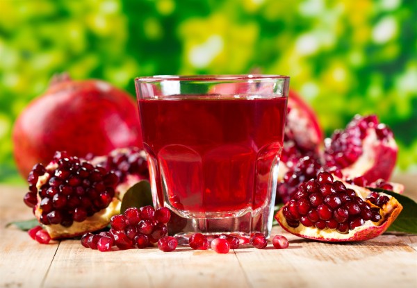 pomegranates and pomegranate juice-cardiac health