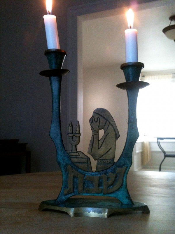 candlestick-Jewish tradition-prayer-Sabbath lights